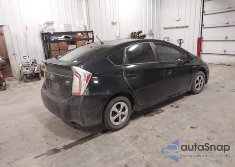 2013 Toyota Prius Two z USA, uszkodzony, nr VIN JTDKN3DU3D5555977